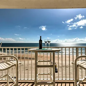 Apartment Daytona 1 Mi To Ocean Center!, Daytona Beach